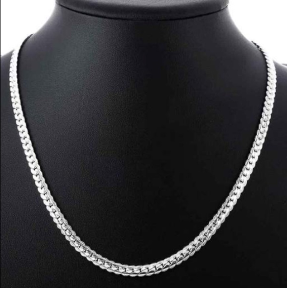 NWOT Sterling silver necklace - Picture 2 of 3